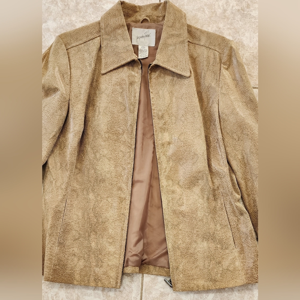 Leather Jacket - New - Picture 3 of 6